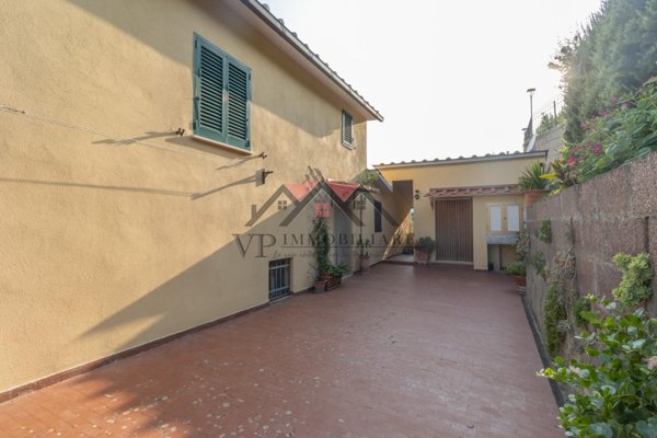 appartamento in vendita a Pomarance in zona San Dalmazio