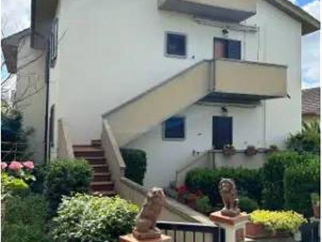 appartamento in vendita a Pomarance