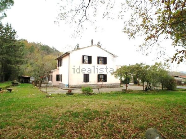 casa indipendente in vendita a Pomarance in zona Montegemoli