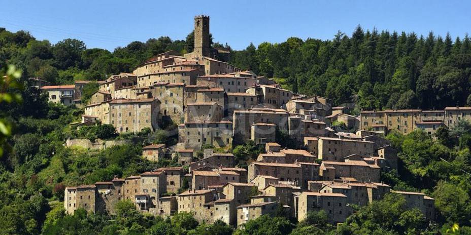 appartamento in vendita a Pomarance in zona Serrazzano