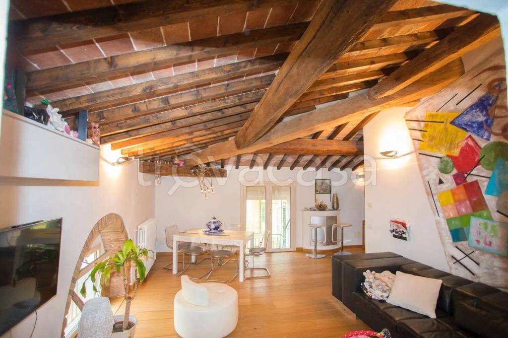 appartamento in vendita a Pomarance