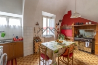 appartamento in vendita a Pomarance