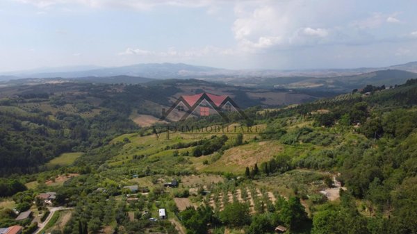 terreno edificabile in vendita a Pomarance