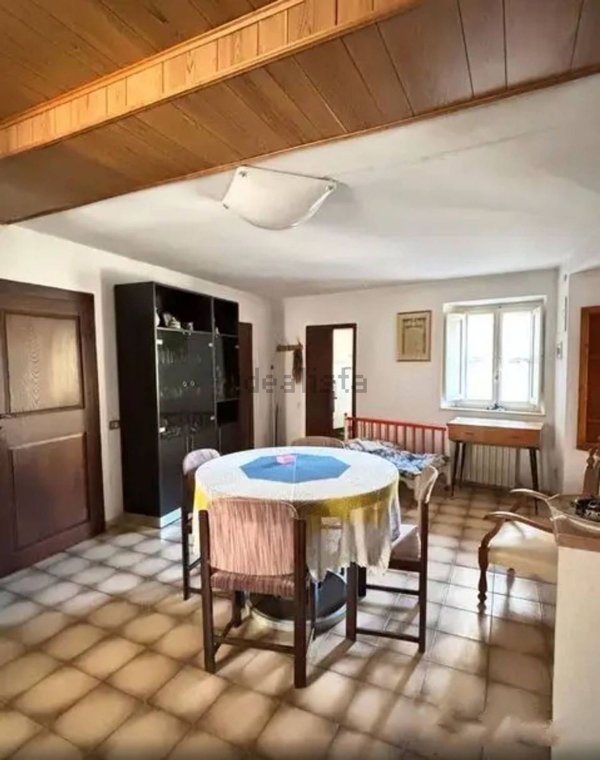 appartamento in vendita a Pomarance in zona Montecerboli