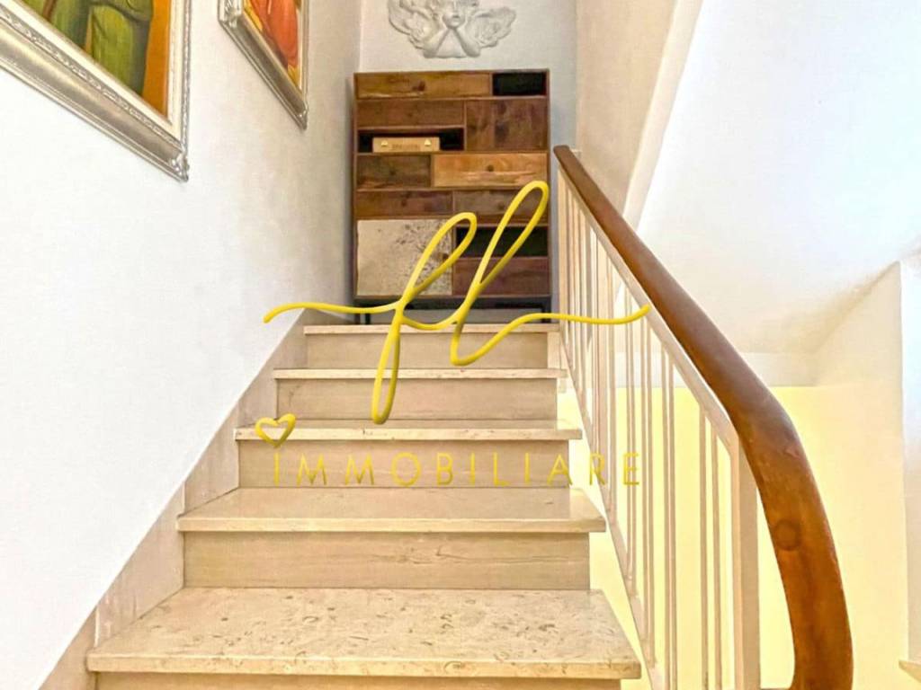casa indipendente in vendita a Pomarance