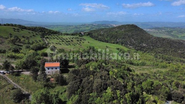 appartamento in vendita a Pomarance in zona Montecerboli