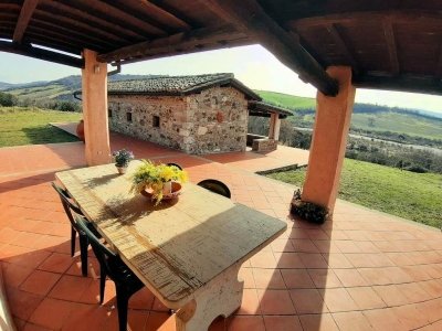 casa indipendente in vendita a Pomarance