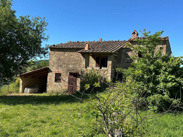 casa indipendente in vendita a Pomarance