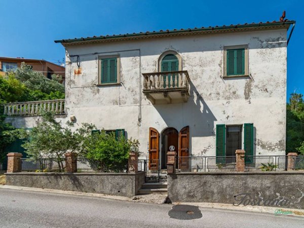 appartamento in vendita a Pomarance