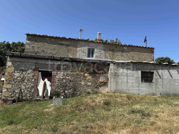 casa indipendente in vendita a Pomarance in zona Serrazzano