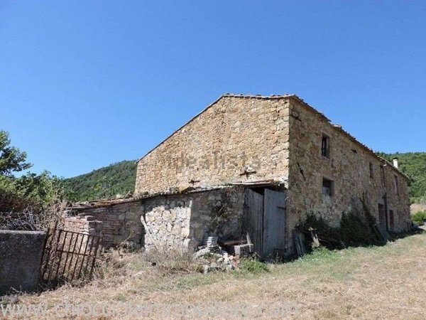 casale in vendita a Pomarance