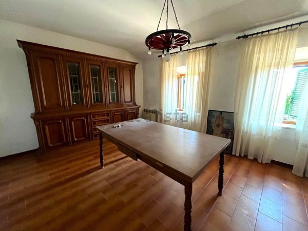 casale in vendita a Pomarance