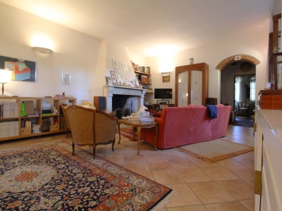 casa indipendente in vendita a Pomarance