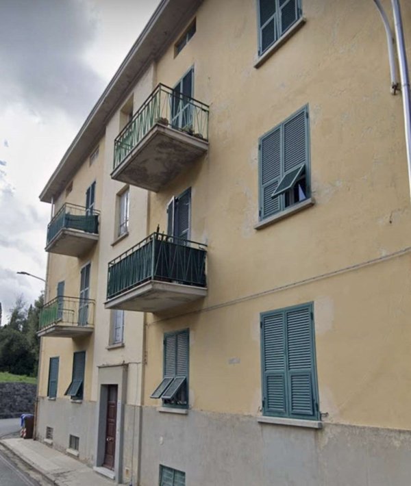 appartamento in vendita a Pomarance in zona Larderello