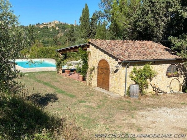 casale in vendita a Pomarance