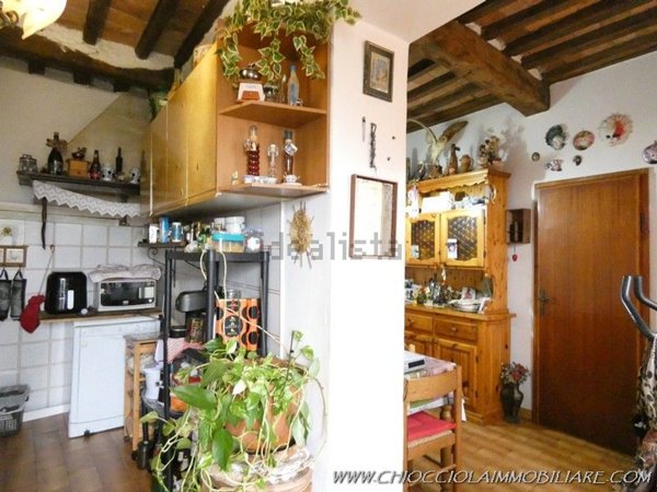 appartamento in vendita a Pomarance in zona Montecerboli