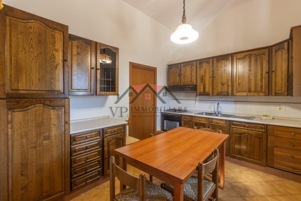 appartamento in vendita a Pomarance in zona Montecerboli