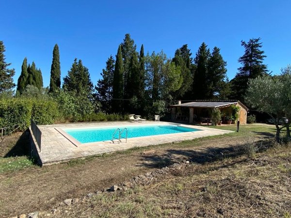 casale in vendita a Pomarance