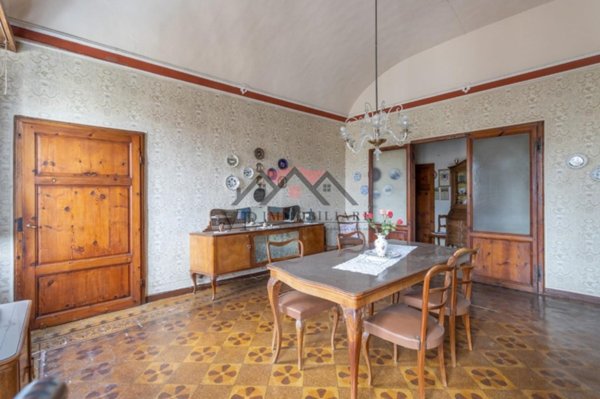 casa indipendente in vendita a Pomarance