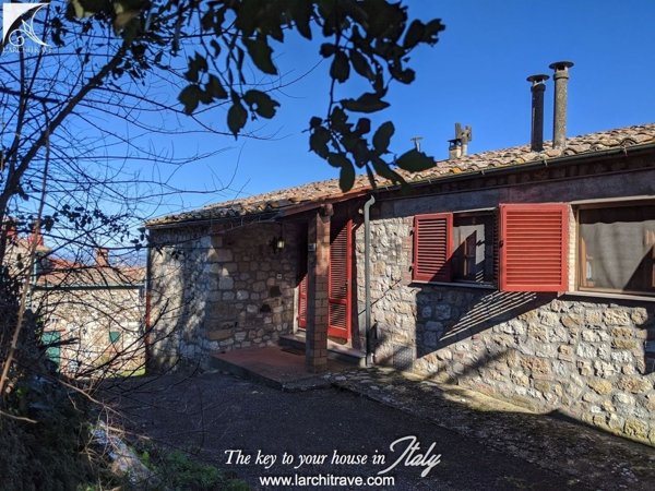 appartamento in vendita a Pomarance in zona Libbiano