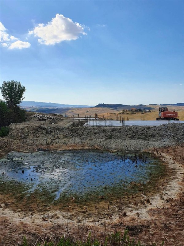 terreno edificabile in vendita a Pomarance
