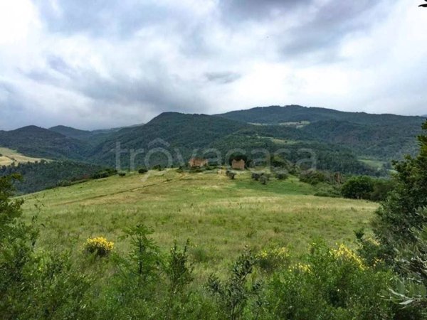 casa indipendente in vendita a Pomarance in zona Larderello
