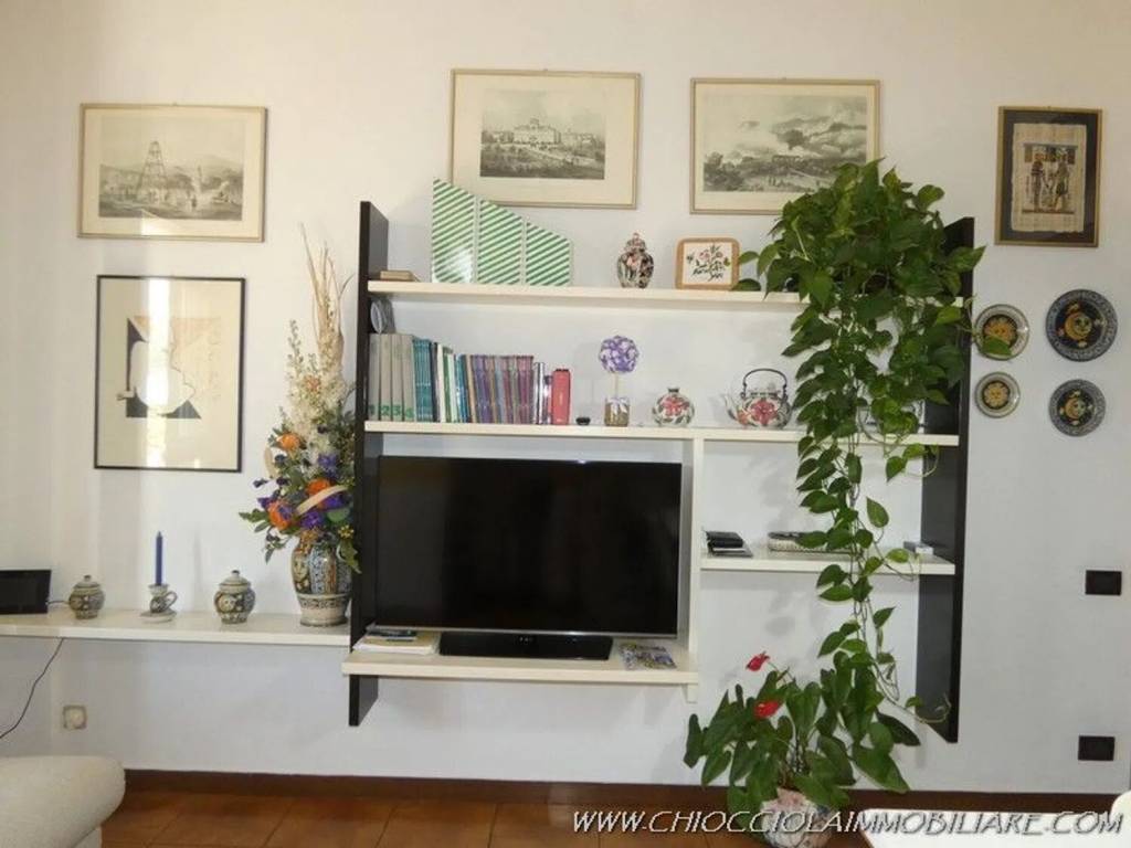 casa indipendente in vendita a Pomarance in zona Montecerboli