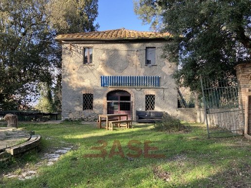 casa indipendente in vendita a Pomarance