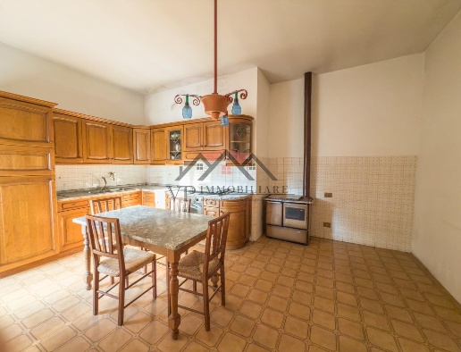 casa indipendente in vendita a Pomarance