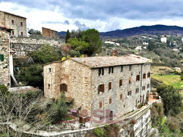 casa indipendente in vendita a Pomarance in zona Montecerboli