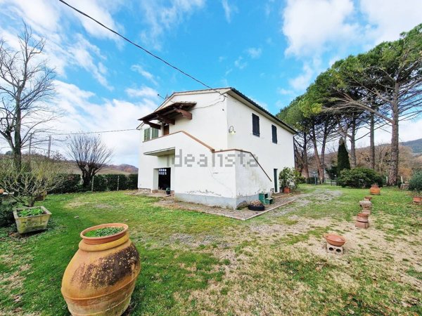 casale in vendita a Pomarance