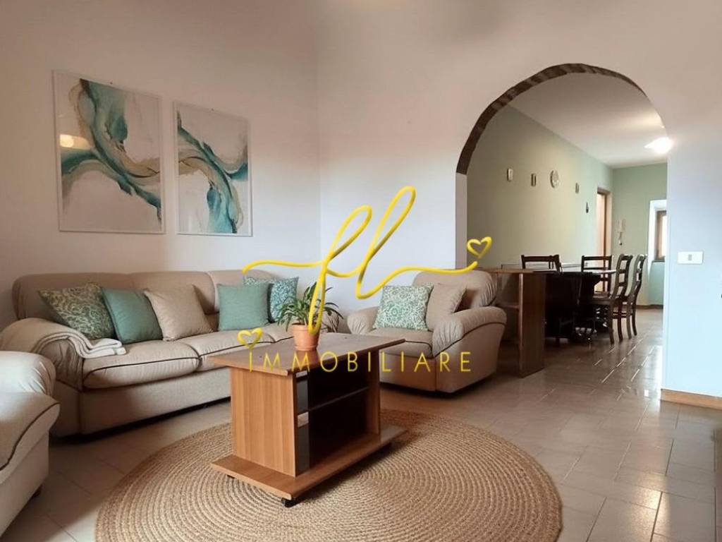 appartamento in vendita a Pomarance in zona Larderello