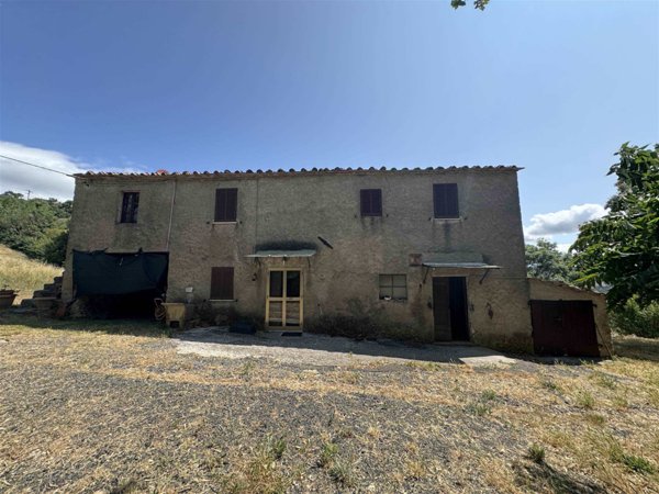 pentavano in vendita a Pomarance in zona Serrazzano