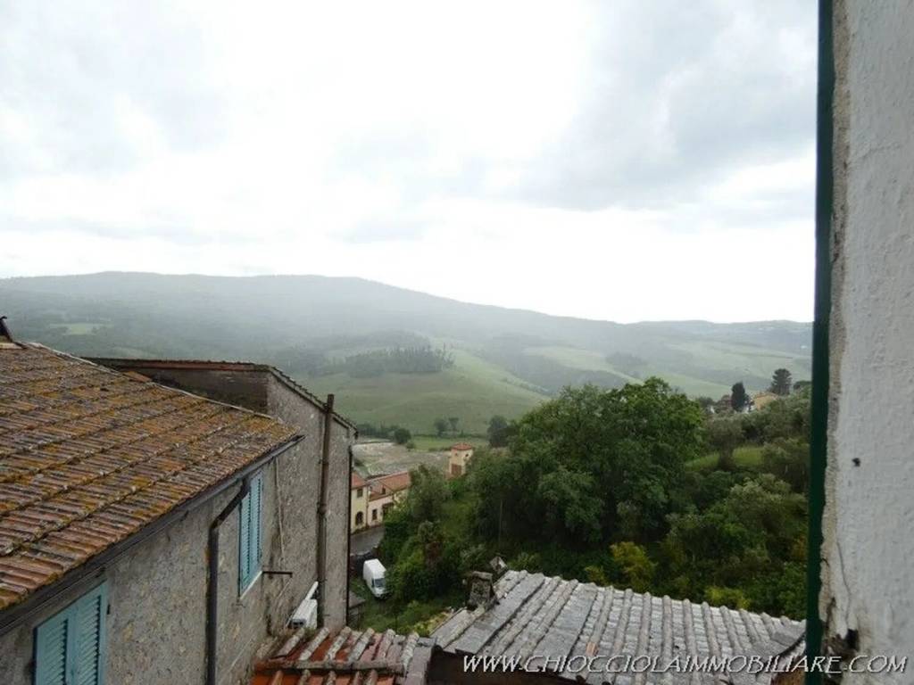 casa indipendente in vendita a Pomarance in zona San Dalmazio