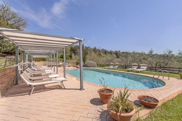 casa indipendente in vendita a Pomarance