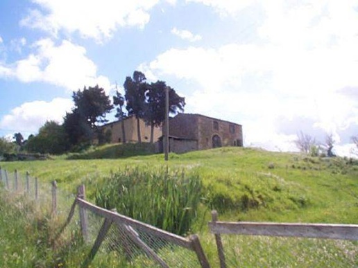 casale in vendita a Pomarance