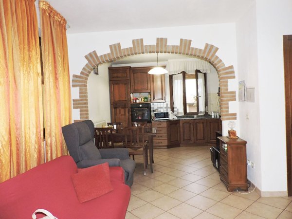 appartamento in vendita a Pomarance