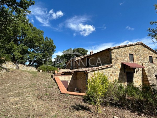 casale in vendita a Pomarance in zona San Dalmazio