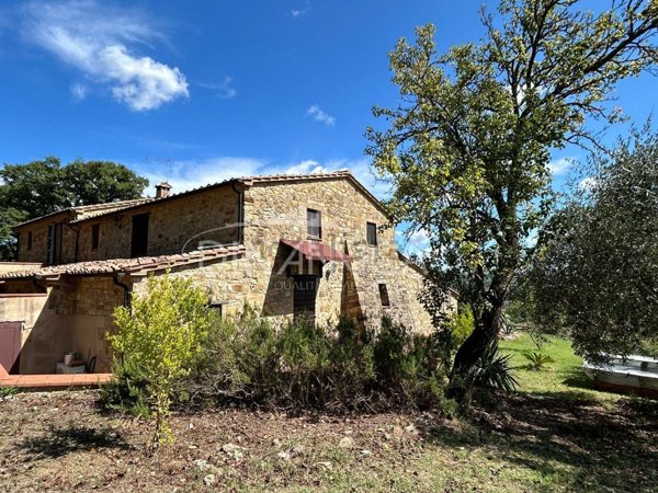 casale in vendita a Pomarance in zona San Dalmazio