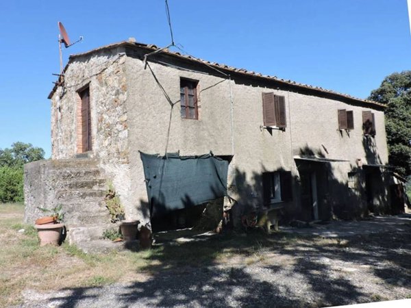 casa indipendente in vendita a Pomarance in zona Serrazzano