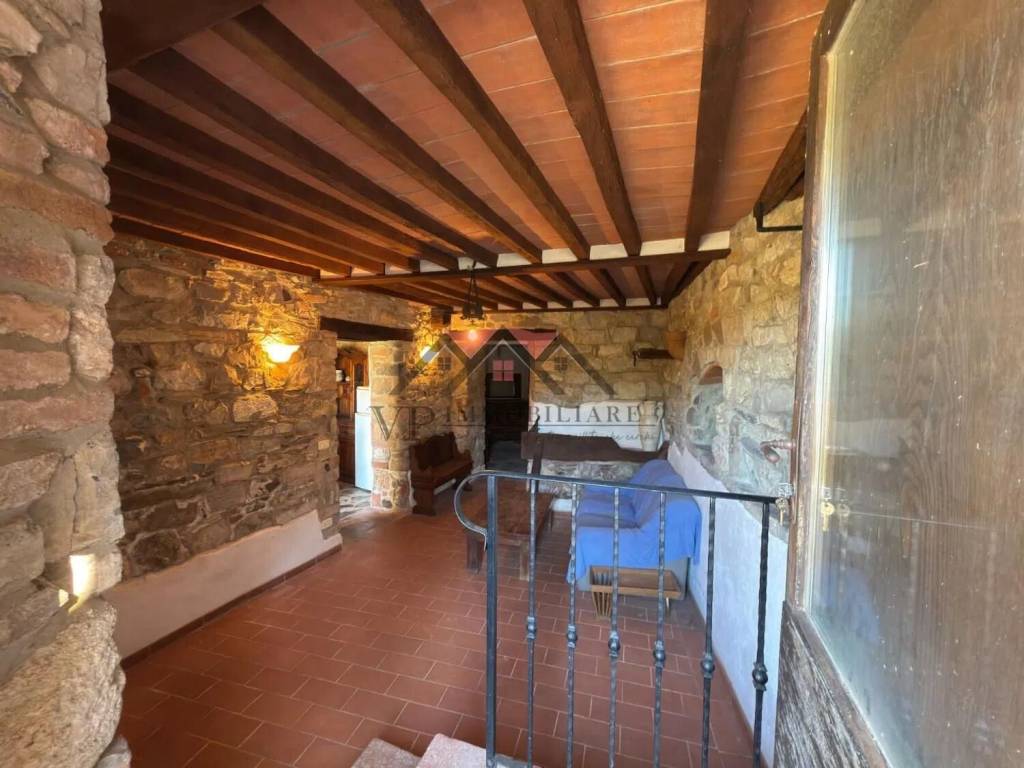 appartamento in vendita a Pomarance in zona Montecerboli