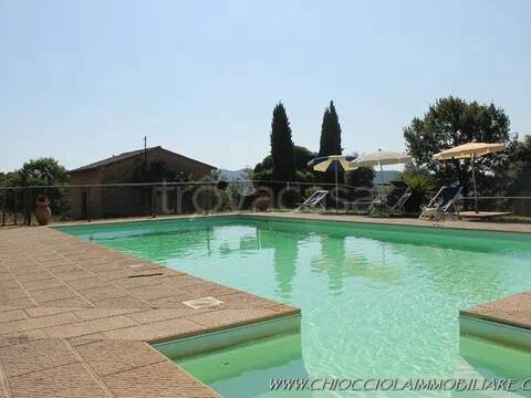 casa indipendente in vendita a Pomarance in zona Larderello