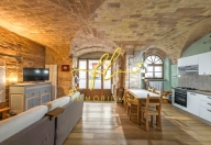 casa semindipendente in vendita a Pomarance in zona Lustignano