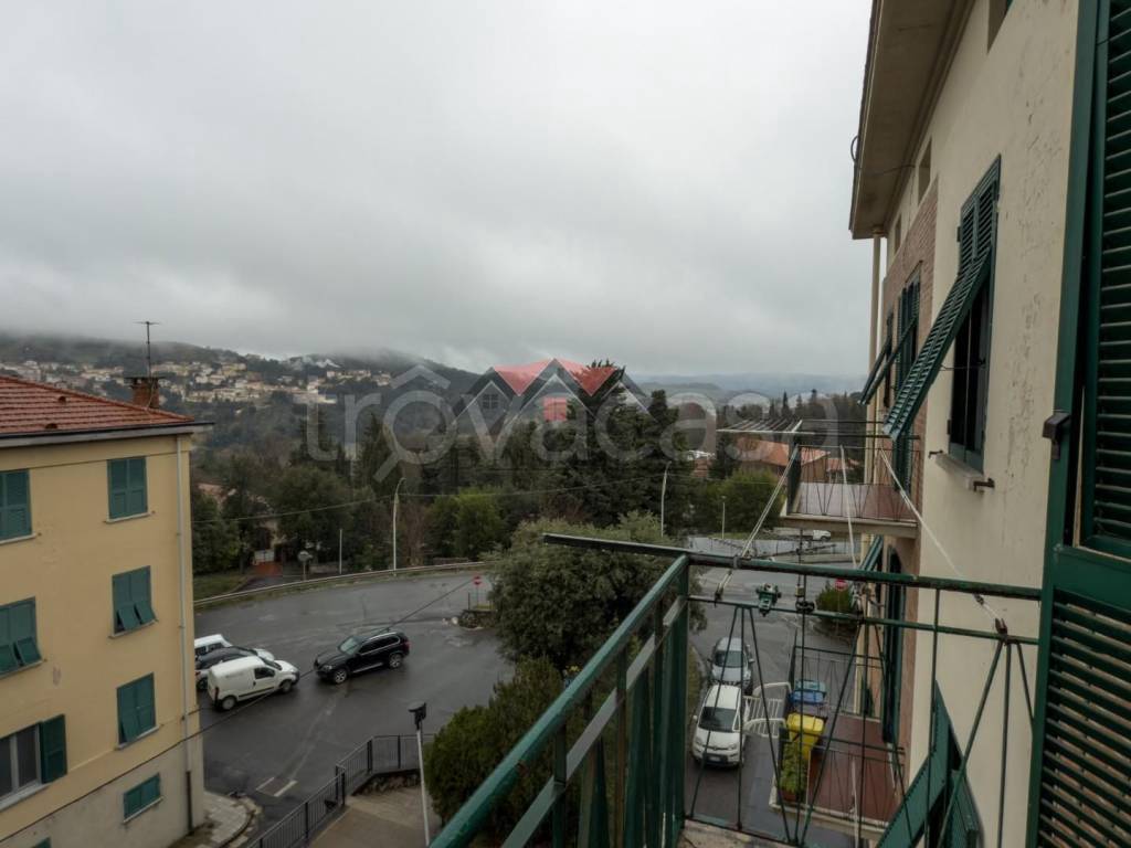 appartamento in vendita a Pomarance in zona Larderello