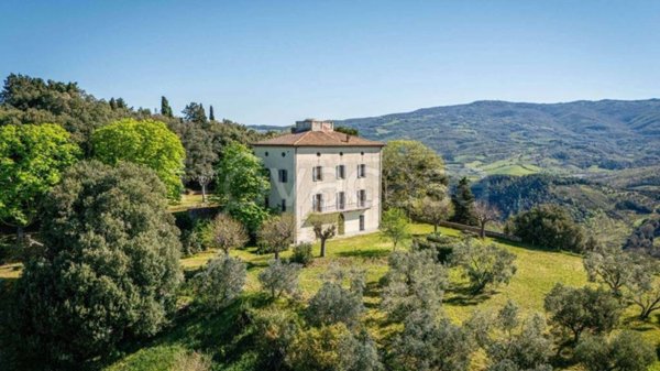 casa indipendente in vendita a Pomarance