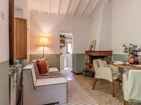 appartamento in vendita a Pomarance in zona Montecerboli