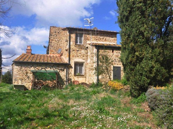 casa indipendente in vendita a Pomarance in zona Serrazzano
