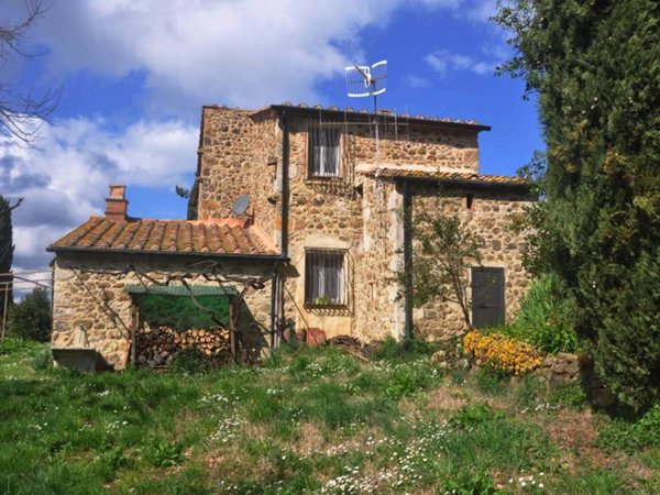 casale in vendita a Pomarance in zona Serrazzano