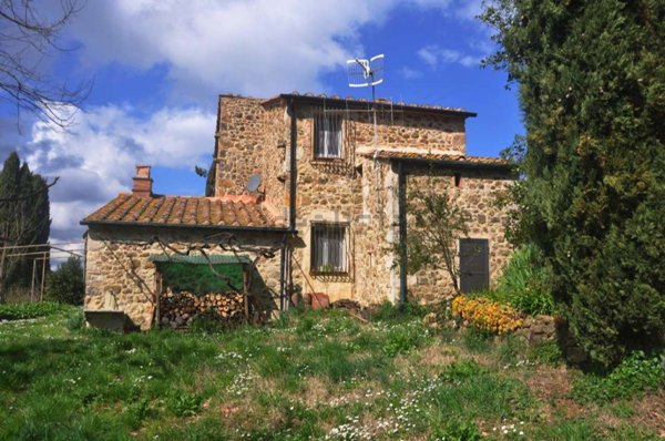 casale in vendita a Pomarance in zona Serrazzano
