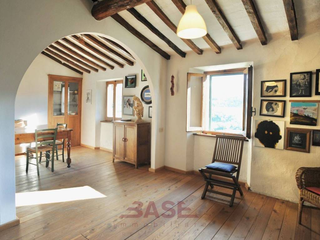 appartamento in vendita a Pomarance in zona Montecerboli